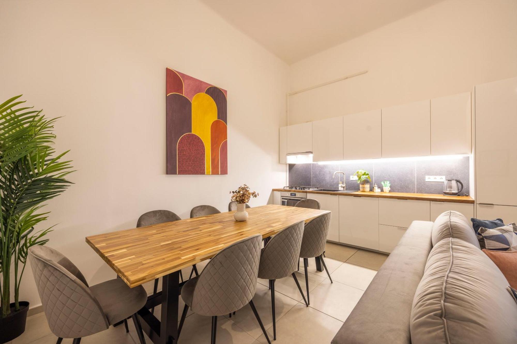 Exclusive Grand In The Heart Of * Boedapest