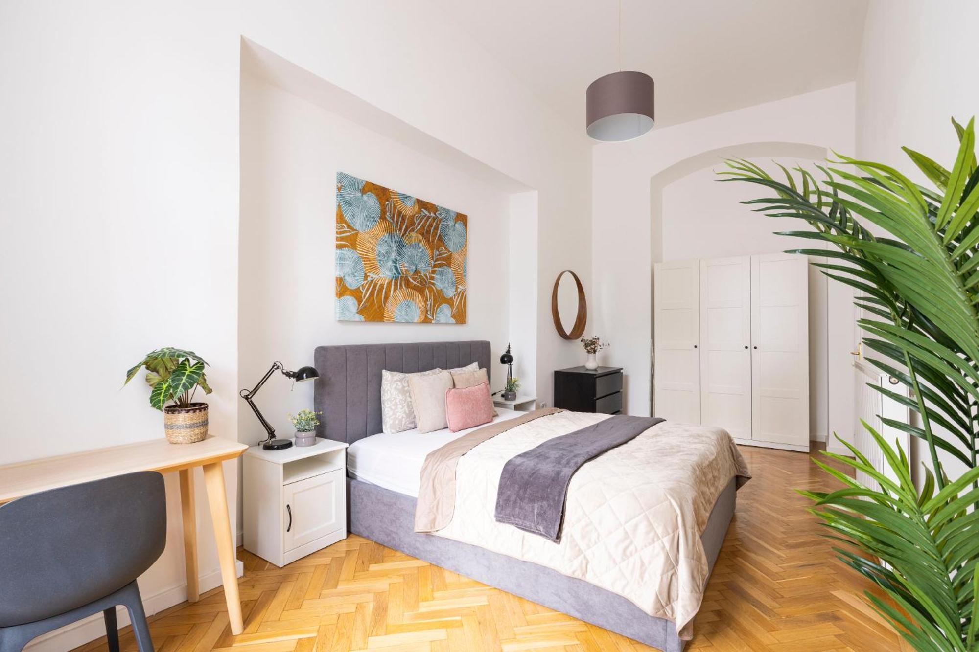 Exclusive Grand In The Heart Of Appartement